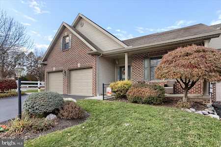 1101 Atland Dr Mechanicsburg, PA 17055