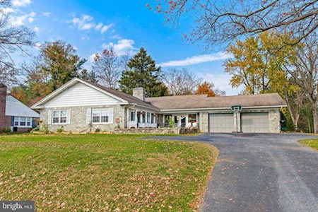 125 E Charlotte St Millersville, PA 17551