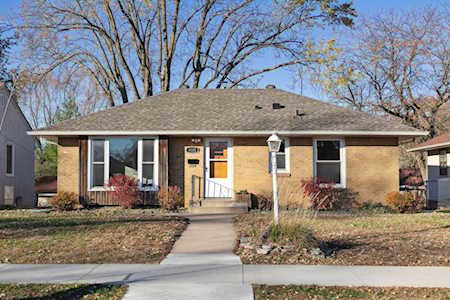 4325 Beard Avenue N Robbinsdale, MN 55422