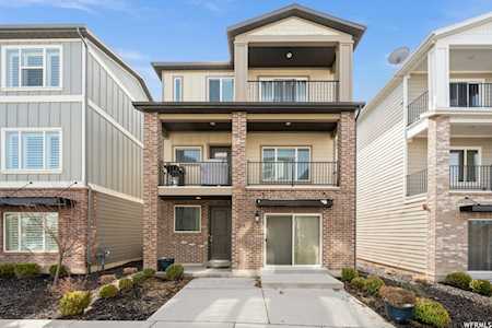 24 S Rio Grand Ave W Farmington, UT 84025