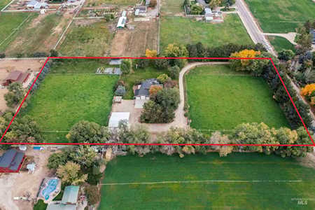 6150 E Reining Horse Dr Kuna, ID 83634