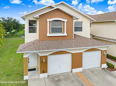 1060 Venetian Drive #201 Melbourne, FL 32904