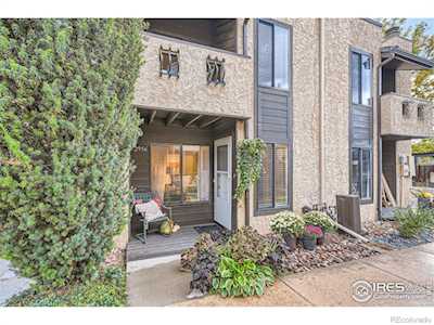 2956 Shady Hollow W Boulder, CO 80304