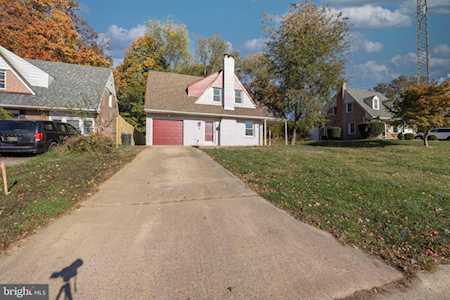15 E Salisbury Dr Wilmington, DE 19809