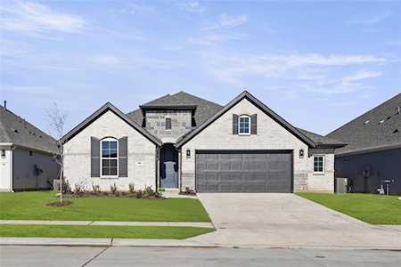 800 Forest Glen Drive Anna, TX 75409