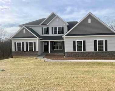 2515 Stonewall Dr #68 Center Valley, PA 18034
