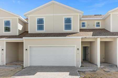 955 Lakefront Village Dr Clermont, FL 34711