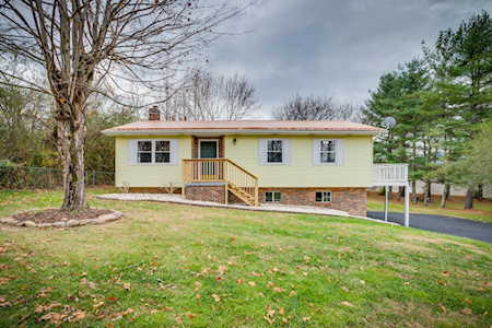 116 Leach Rd Unicoi, TN 37692