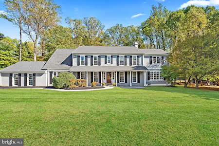 11805 Beekman Place Potomac, MD 20854