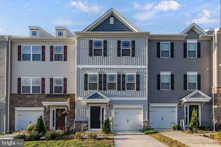 817 Magnolia Ridge Ct Joppa, MD 21085