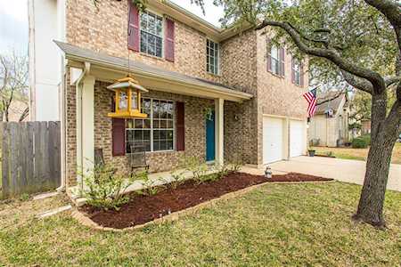 1900 Clay LN Cedar Park, TX 78613