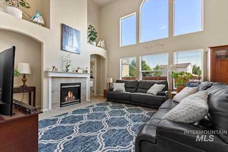 901 Shire Street Middleton, ID 83644