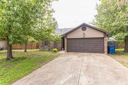 1005 Lantana CT Leander, TX 78641