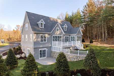 50 Wolcott Woods Lane #50 Milton, MA 02186