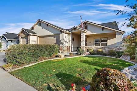 772 E Reflect Ridge Dr Meridian, ID 83642