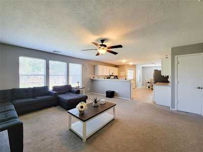 20042 Tunham Trl Houston, TX 77073