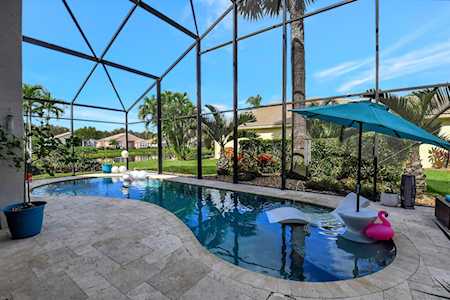 13516 Barcelona Lake Circle Delray Beach, FL 33446