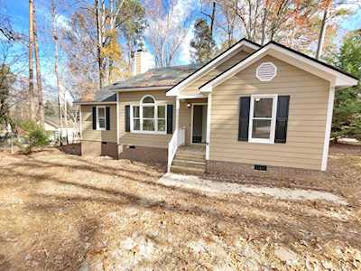 296 Thornwood Lane Youngsville, NC 27596