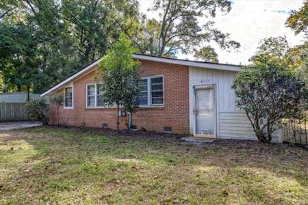 4523 W Montague Avenue North Charleston, SC 29418