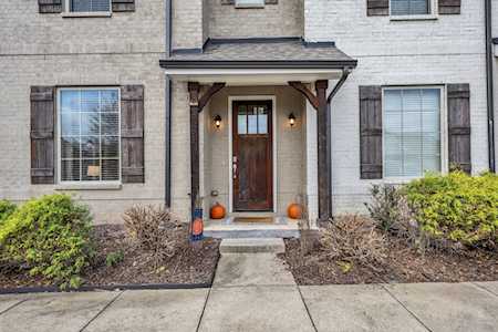 528 Harpeth Park Dr Nashville, TN 37221