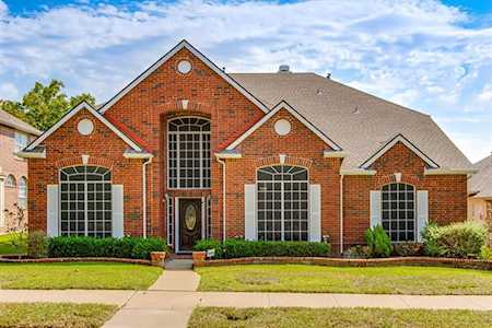 3622 Field Stone Drive Carrollton, TX 75007