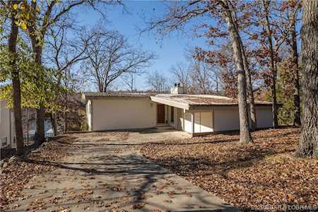 51 Gary Ct Four Seasons, MO 65049