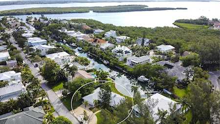 612 Marbury Ln Longboat Key, FL 34228