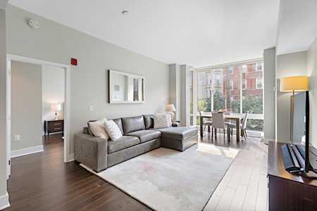 1100 Maxwell Lane #321 Hoboken, NJ 07030