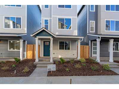 1438 N Chehalis LN Newberg, OR 97132