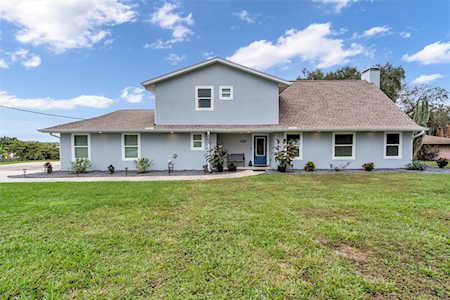 2531 Lake Front Dr Lake Wales, FL 33898