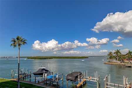 12525 3rd St E #203 Treasure Island, FL 33706