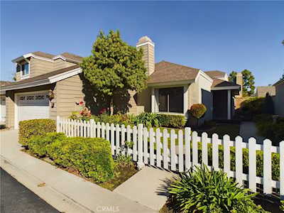 23 Edgestone #139 Irvine, CA 92606