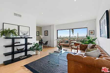 1131 Alta Loma Rd #209 West Hollywood, CA 90069