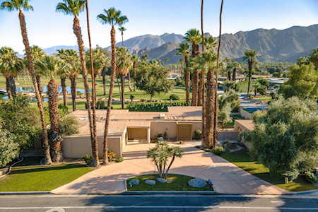 71071 Country Club Dr Rancho Mirage, CA 92270