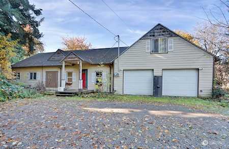 5310 71st Avenue Ct E Puyallup, WA 98371
