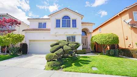 3759 Benton St SANTA CLARA, CA 95051