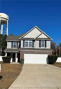 129 Kelly Ct Raeford, NC 28376