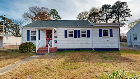 2907 Pinehurst Rd Henrico, VA 23228