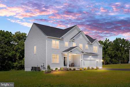11104 N Abbie Moore Ct Fredericksburg, VA 22407