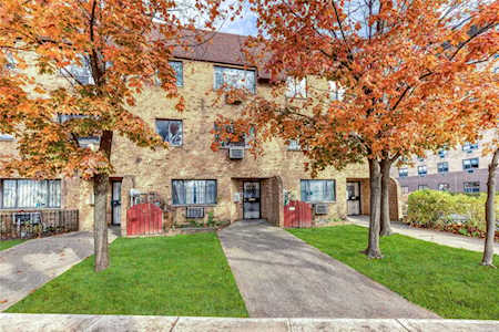 51-17 99th St #15C Corona, NY 11368