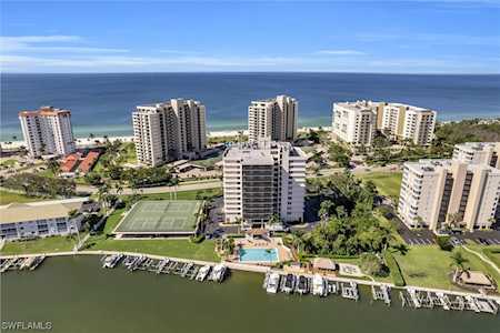 11030 Gulf Shore Dr #801 Naples, FL 34108