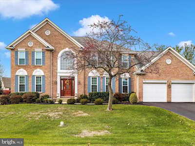 8307 Glen Heather Dr Frederick, MD 21702