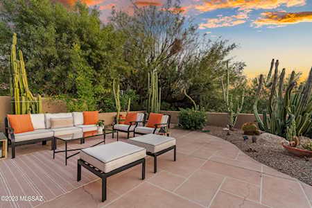 6956 E Nuthatch Trl Tucson, AZ 85750