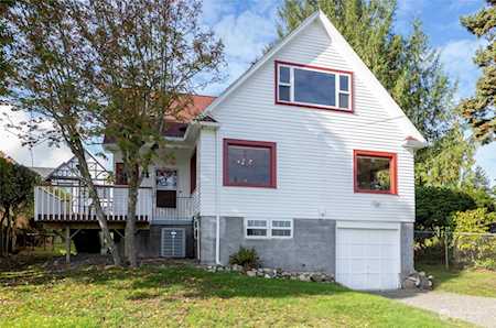 5345 N Bristol St Tacoma, WA 98407