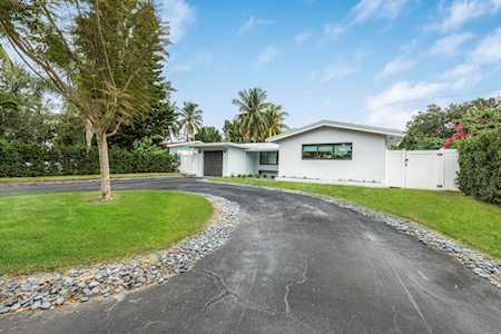 1881 NE 27th St Lighthouse Point, FL 33064