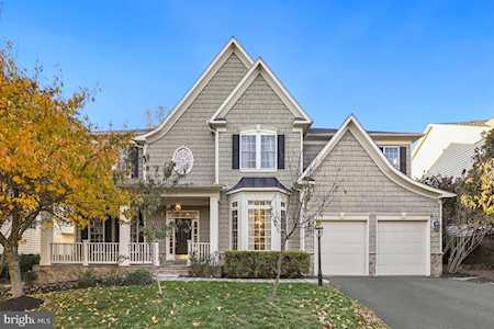 19021 Kipheart Dr Leesburg, VA 20176