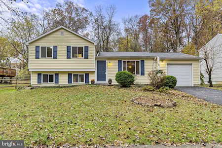 8124 Brucar Ct Gaithersburg, MD 20877