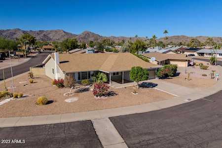 11820 S Paiute St Phoenix, AZ 85044