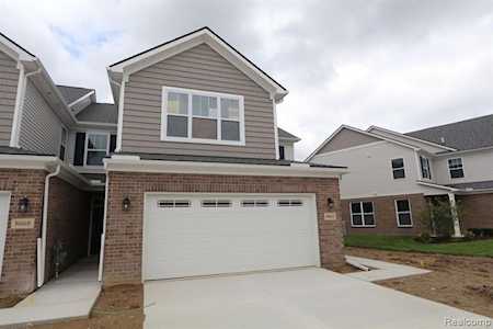 8662 Grove St Washington, MI 48094