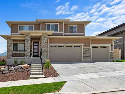 14697 S Snow Blossom Way E Draper, UT 84020